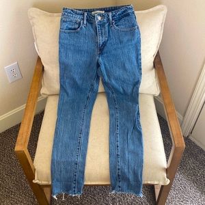 Blue, high rise, skinny Levi jeans. Size 27